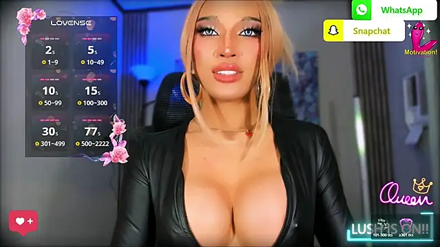 UrDominantBella webcam