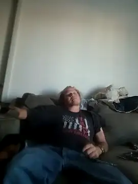 yourMasterisBored webcam