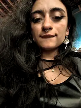 Webcam Model (Lila_Desiree)  is live.Free join now!