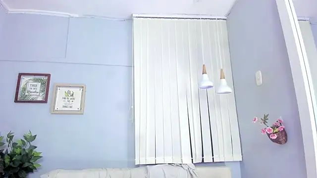 Nahomy_Collins_ webcam