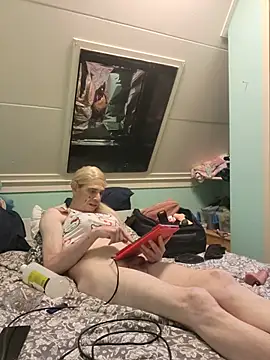 Doggyray44 webcam