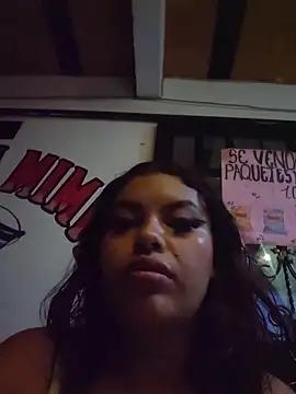 Webcam Model (_Yesica_)  is live.Free join now!