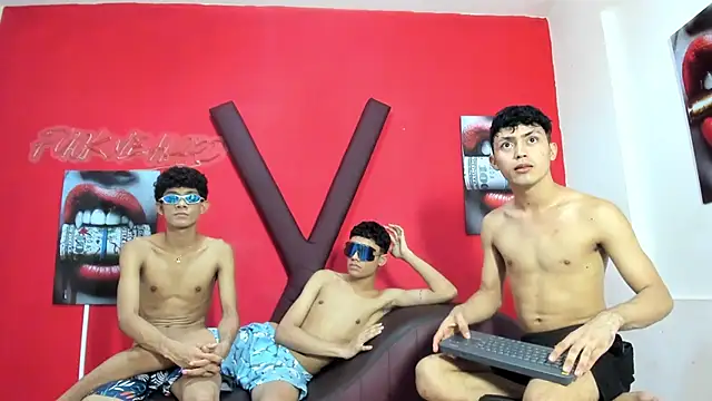 AVENGER_BOYS2026 webcam