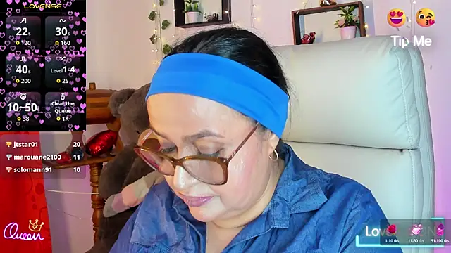 Gia_Nahomi webcam