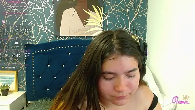 Laurha_ webcam