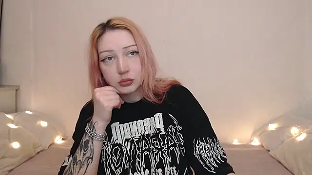Emily_hardcore webcam