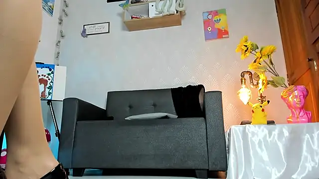 Alaia_Love77 webcam