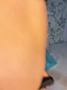VictoriaWhitmore webcam