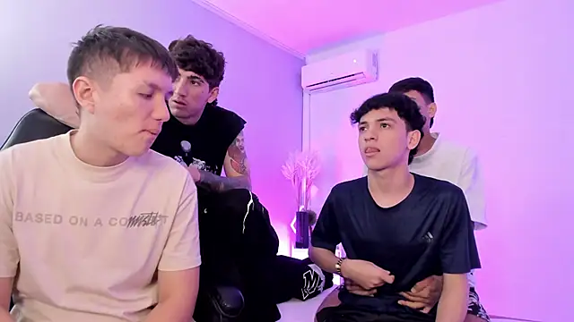 Handsomeboyss19 webcam