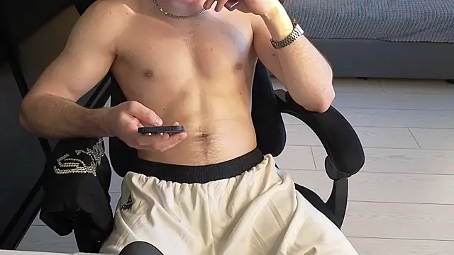 chantatummm webcam