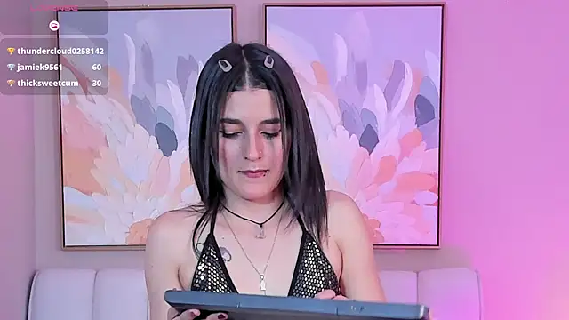 MiaTaylorSweet webcam