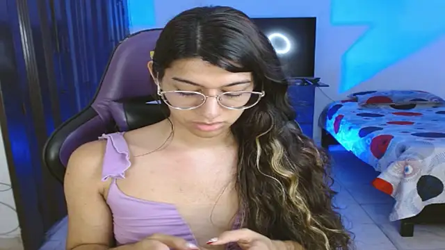 Alanni_parker webcam