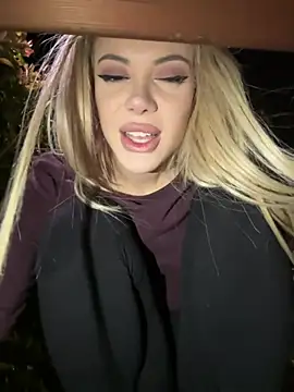 AlyssaFoxx_ chat room
