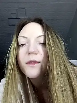 kattyluuu - KattyLuuu's free webcam - UK Sex Cams
