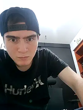 GoldenBoyX11 webcam