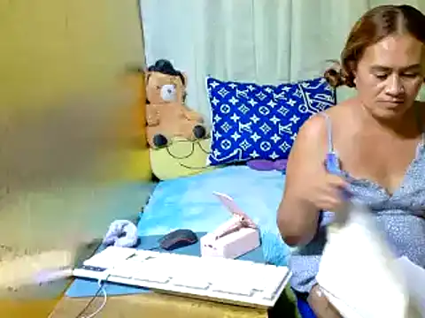 xxloveheart webcam