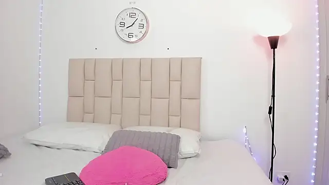 Sofia_Blosom webcam