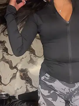 BrunetteBliss69