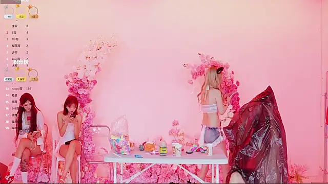 Luckygirls-339