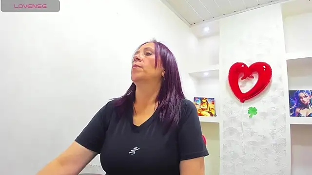 Chantalvedette webcam