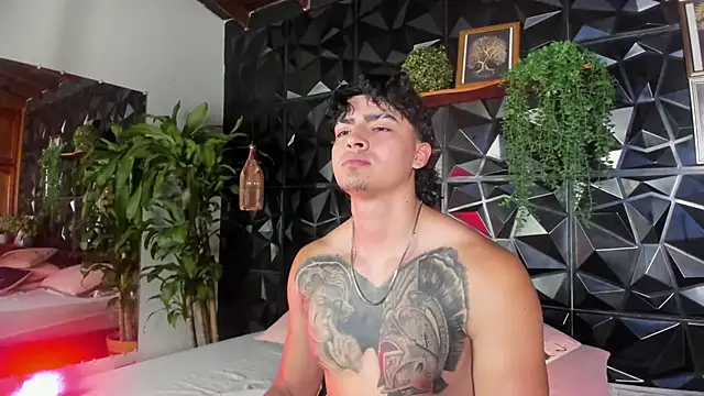 elliot_colton webcam