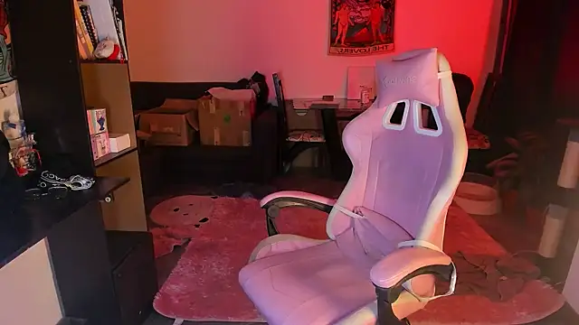 Loona_s webcam