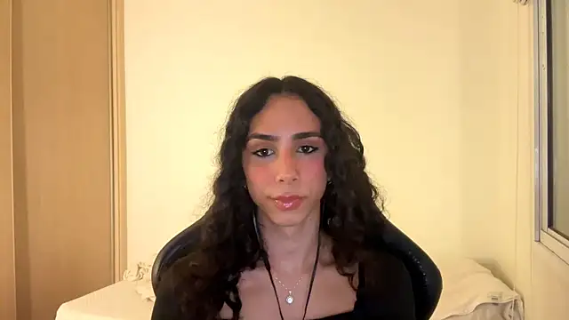 TakakoAthan webcam