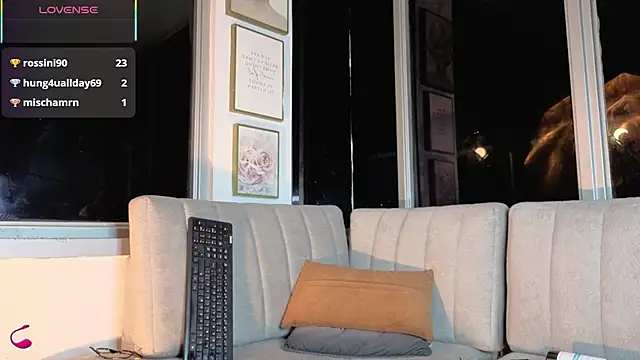 Daphne_chers webcam