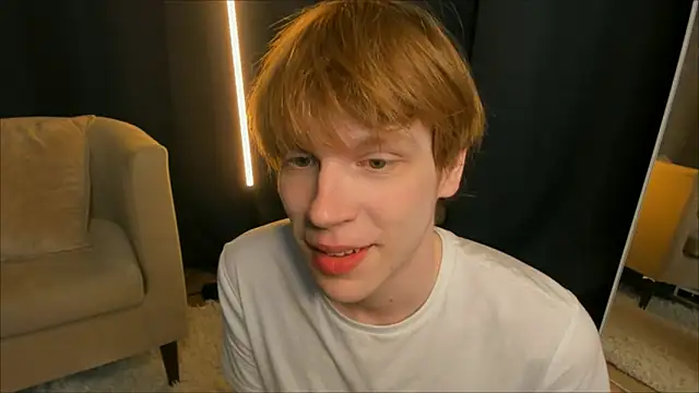 calmfever (M twink) - VERY SEXY cumshow