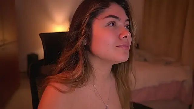 Lau_Bee webcam