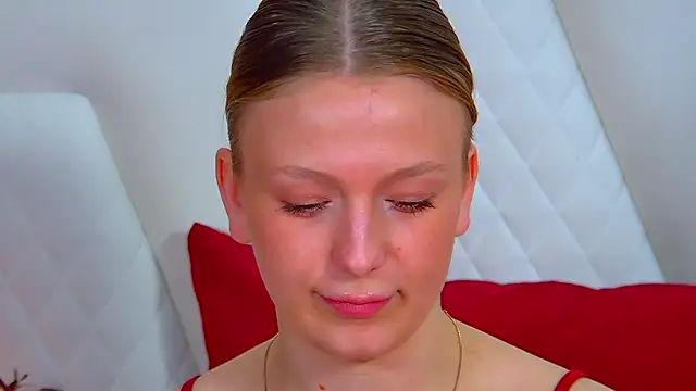 BeatriceBinoche webcam