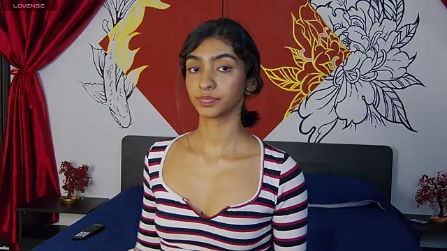 Hottie_Veronica webcam