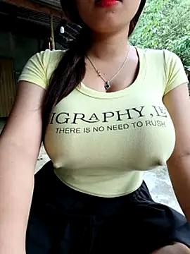 Rubyy_Nk webcam