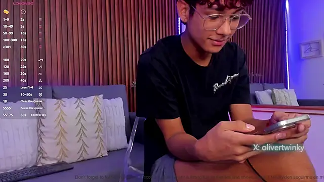 Oliver20__ webcam