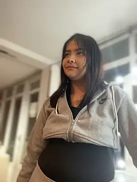 RileyReed_Pink webcam
