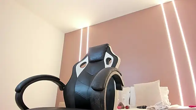 zoee_zi webcam