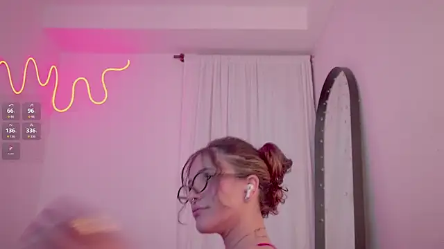 honeey_ webcam