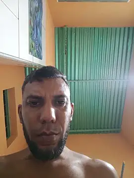 UnreadyChutzpa webcam