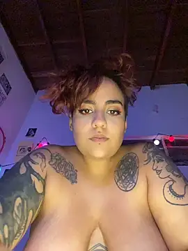 name_less_lulu webcam