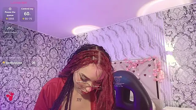 Issa_tay1 webcam