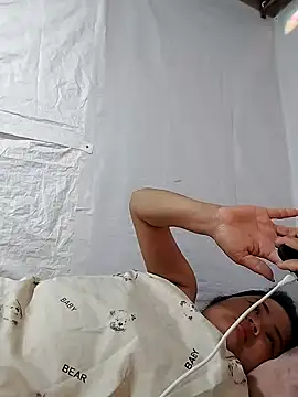 BigAss-69 webcam