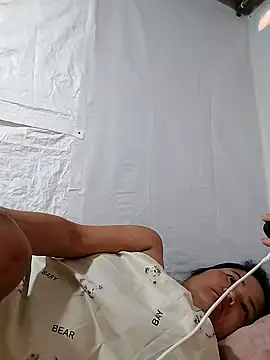 BigAss-69 webcam