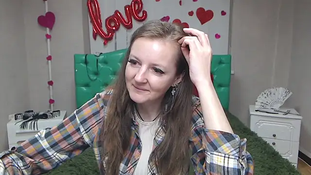 MeganPirs webcam