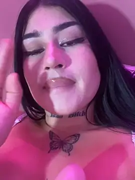 PAULINA_FOX18 webcam