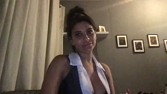 Miss_juicybabes webcam