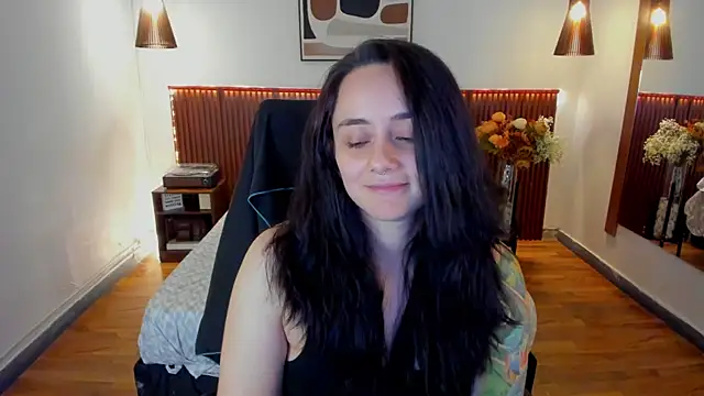 KatherineBond webcam