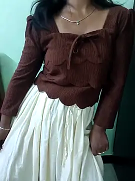 Miakhalifa24 webcam