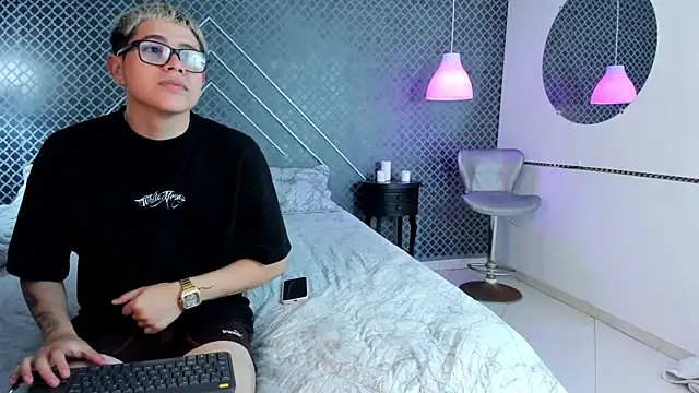 Evie_demn webcam