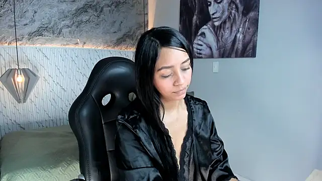 Esmeralda__18 webcam