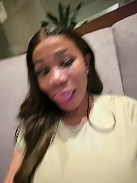chat adult Belle 